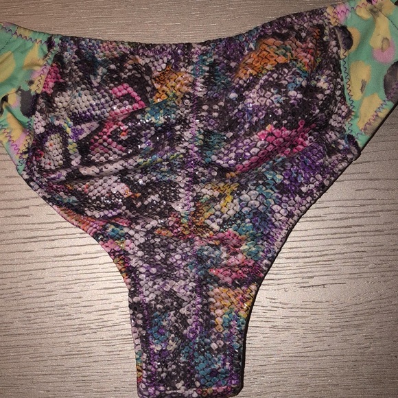 Agua Bendita Python Bikini Size S - Picture 3 of 11